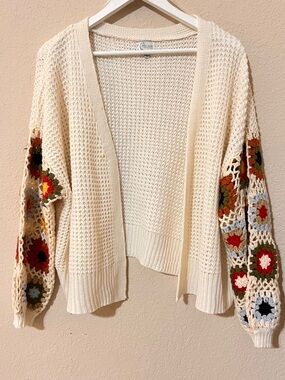 Francesca's Collections Cream Open Knit Cardigan with Multicolor Crochet Sleeves